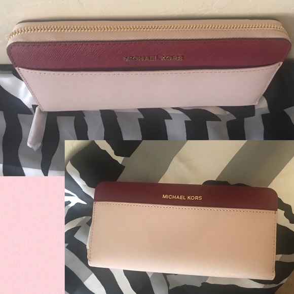 ✨MICHAEL KORS✨Authentic Saffiano Zip Around Wallet - Picture 3 of 8